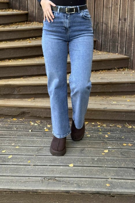 XHINSE TË THJESHTA ME RRIP PËR FEMRA NË NGJYRË BLU TË ZBARDHUR - KLAUDIO FASHION