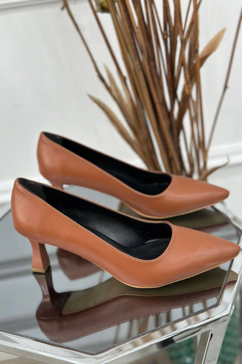 SIMPLE CLASSIC WOMAN HEELS BROWN/KAFE - 1