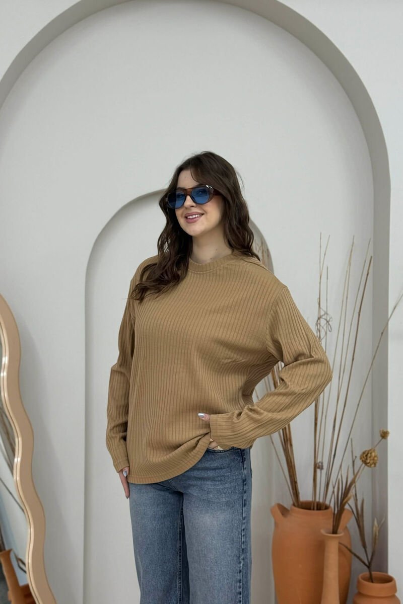 SIMPLE DESIGN ROUND NECK WOMEN SWEATER BROWN/KAFE - 2
