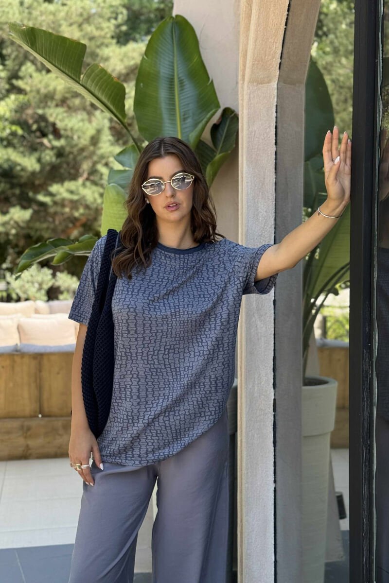 SIMPLE DESIGN ROUND NECK WOMEN T-SHIRT BLUE/BLU - 1