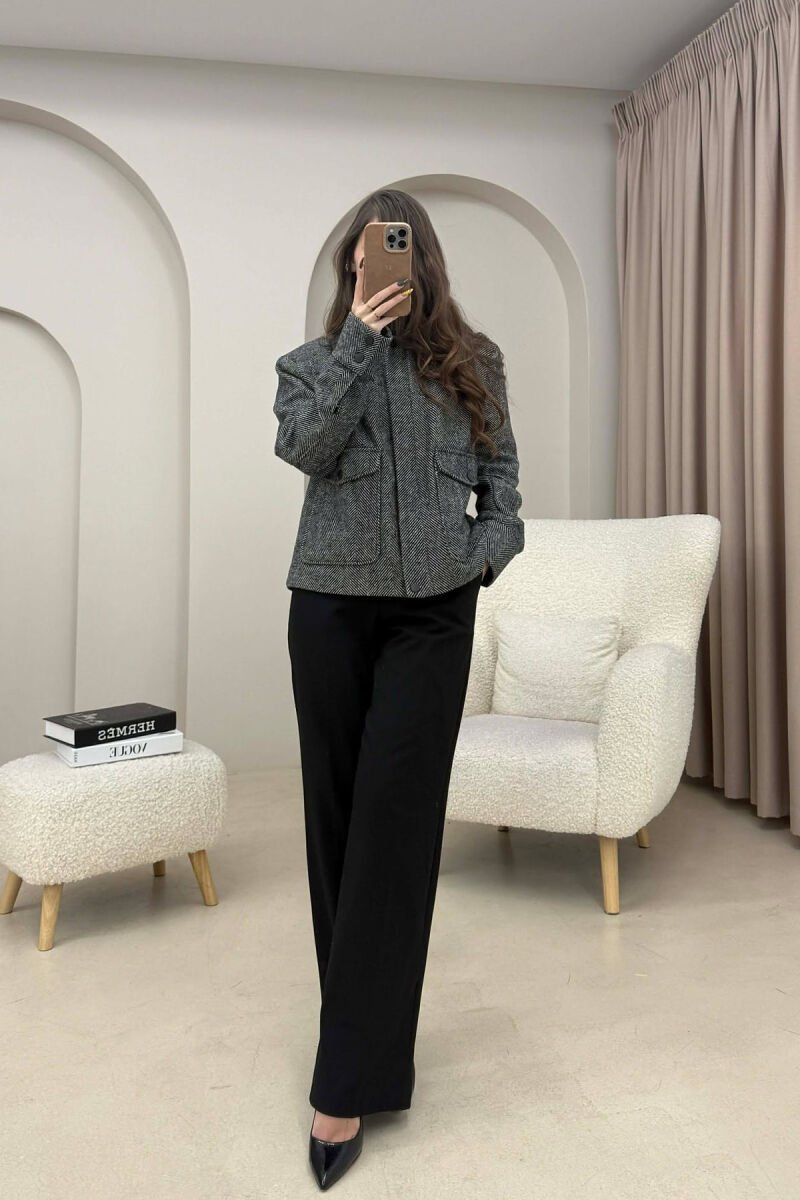 SIMPLE DESIGNED FRONT POCKETS WOMEN JACKET BLACK-WHITE/ZEBA - 4