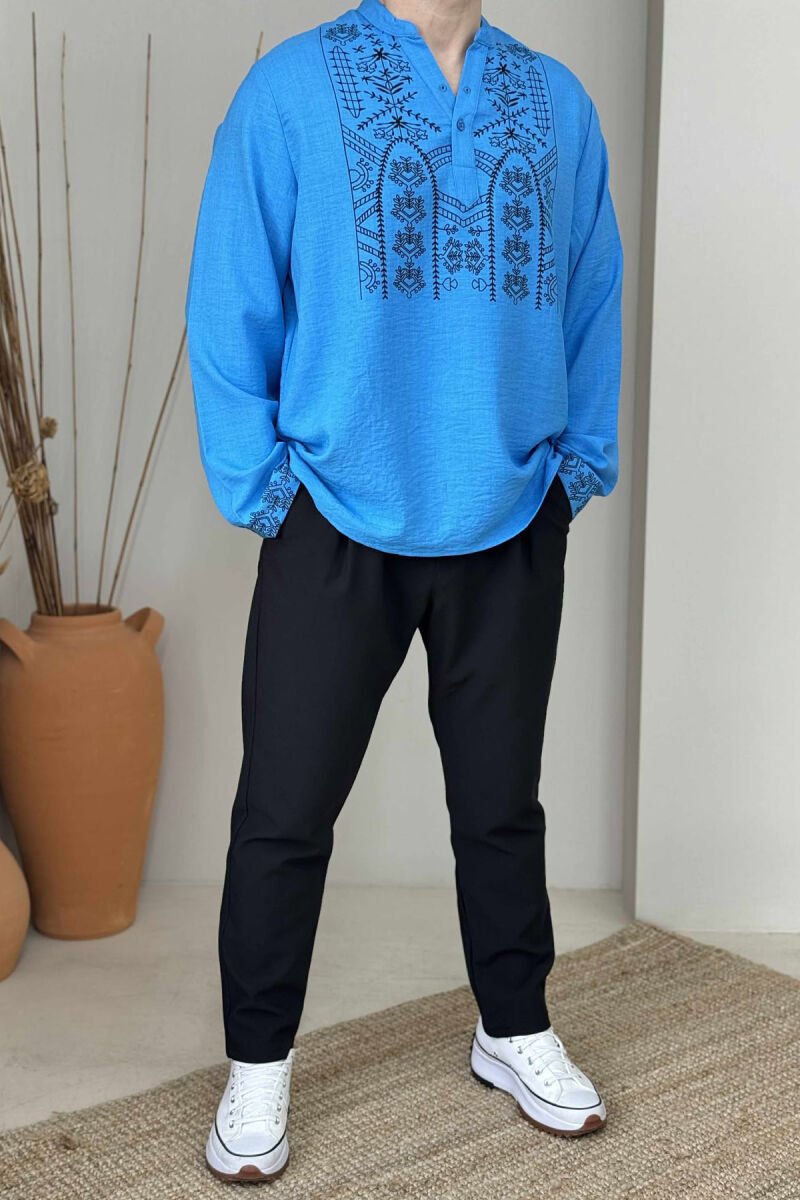 SIMPLE FRONT DESIGN BUTTONED NECK MEN SHIRT BLUE/BLU - 1