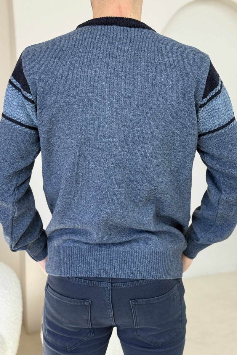 SIMPLE KNITTED MEN SWEATER DARK BLUE/BEE - 4