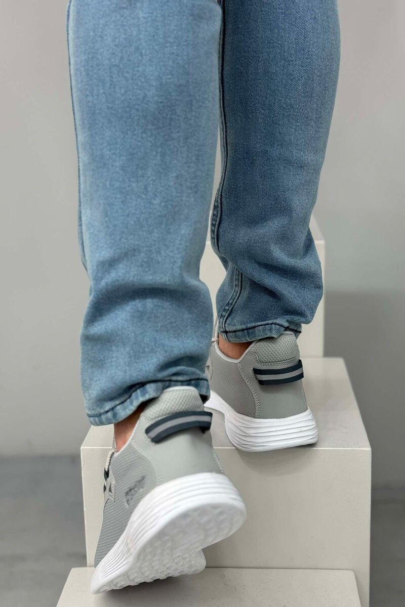 SIMPLE LACING MEN SNEAKERS LIGHT GREY/GZ - 4