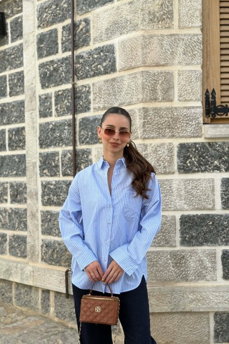 KEMISHE E THJESHTE ME DIZAJN ME VIJA PER FEMRA NE NGJYRE BLU TE ZBARDHUR - KLAUDIO FASHION
