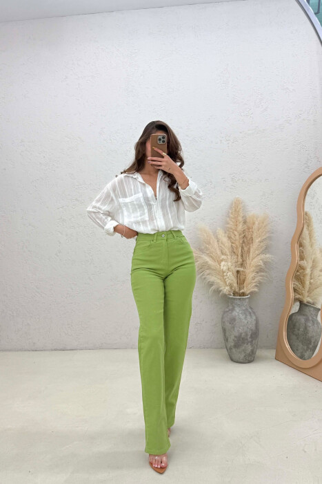 XHINSE NJE NGJYRESHE TE THJESHTA PER FEMRA NE NGJYRE JESHILE TE ZBARDHUR - KLAUDIO FASHION
