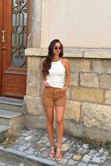 SIMPLE ONE COLOR WOMAN SHORTS BROWN/KAFE - 3