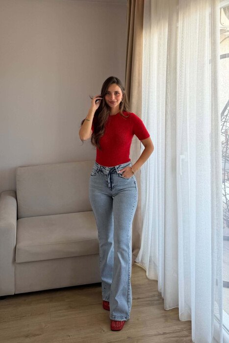 XHINSE TË THJESHTA NJË NGJYRËSHE PËR FEMRA NË NGJYRËN BLU E ZBARDHUR - KLAUDIO FASHION