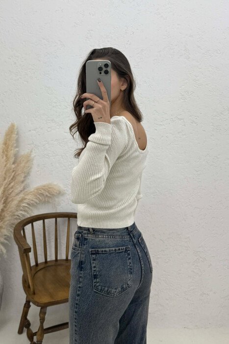 SIMPLE ONE COLOR WOMEN SWEATSHIRT CREAM/KREM - 4