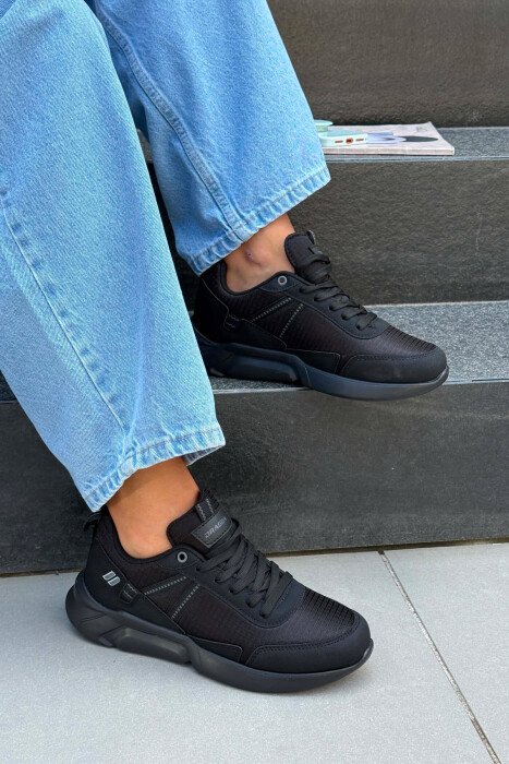 SIMPLE PLATFORM WOMAN SNEAKERS BLACK/ E ZEZE 