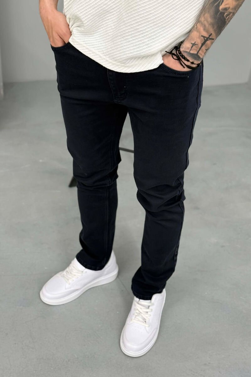 SIMPLE REGULAR ONE COLOR MEN JEANS DARK BLUE/BEE - 4