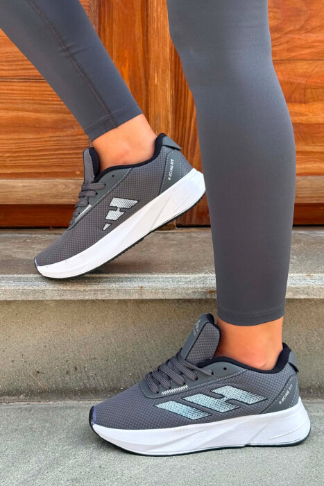 SIMPLE RUNNING PLATFORM WOMEN SNEAKERS DARK GREY/GEE - 2