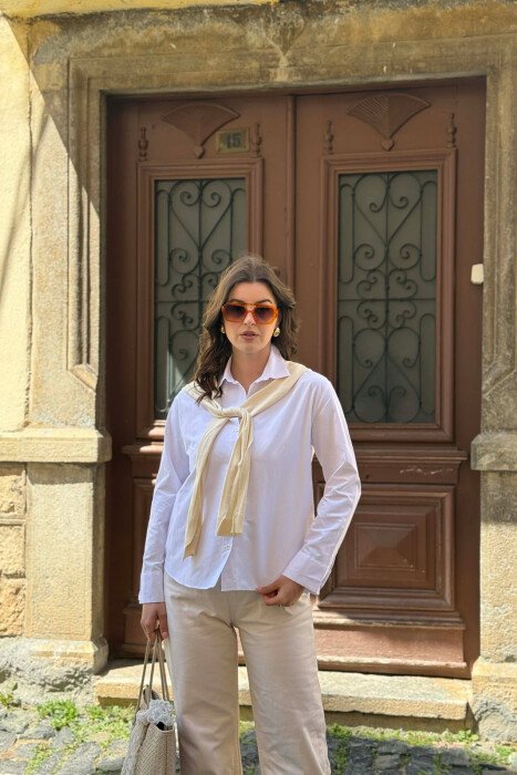 KEMISHE E THJESHTE ME SHALL PER FEMRA NE NGJYRE TE BARDHE ME BEZHE - KLAUDIO FASHION
