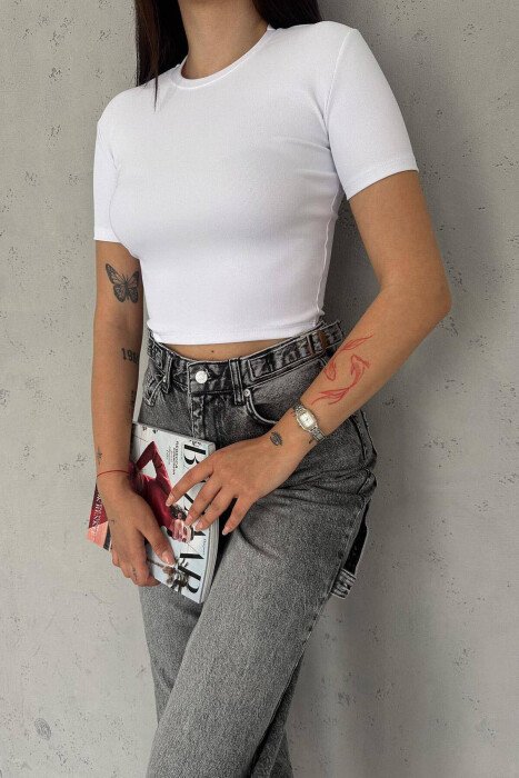 SIMPLE SHORT ONE COLOR WOMAN T-SHIRT WHITE-E BARDHE - KLAUDIO FASHION