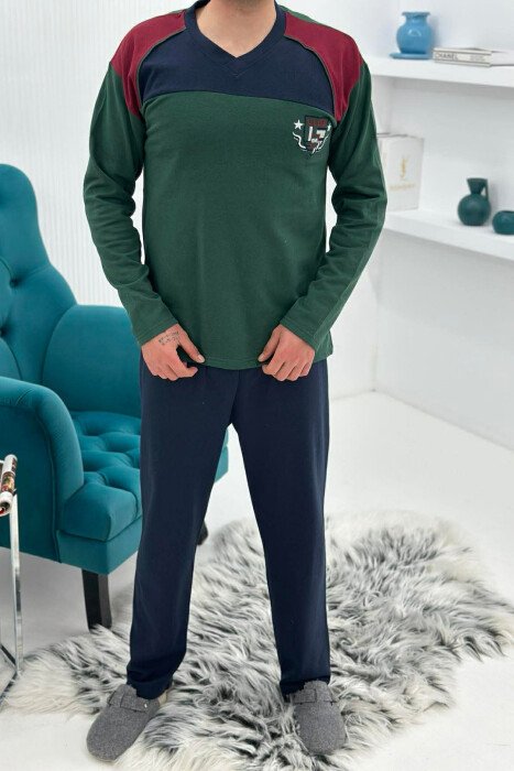 PIZHAME BLUZE ME LOGO TE VOGEL + TUTA PER MESHKUJ NE NGJYRE JESHILE - KLAUDIO FASHION