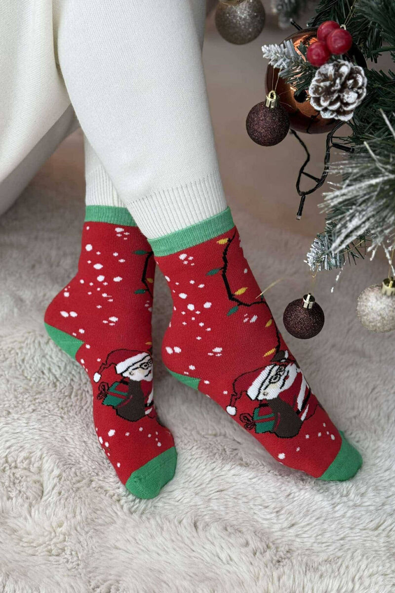 SINGLE CHRISTMAS WOMEN ANKLE SOCKS RED+GREEN/KUQE+JESHILE - 1