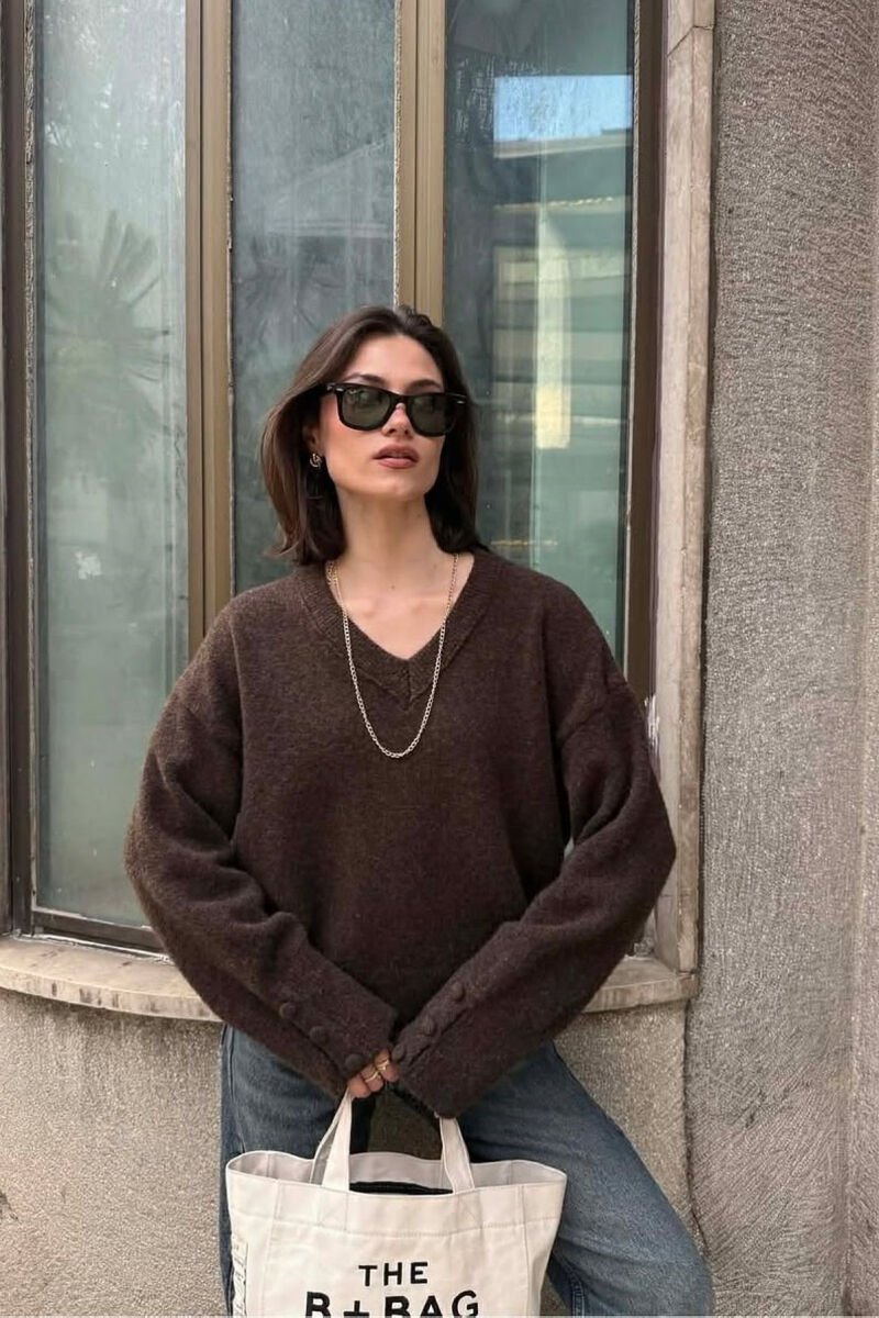 SLEEVE BUTTONS V NECK WOMEN SWEATER DARK BROWN/KAE - 1
