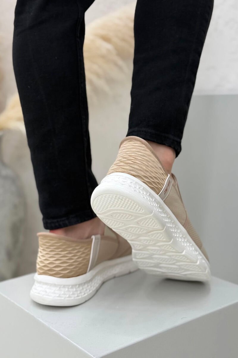 SLIP ON SIMPLE EVERYDAY MEN SNEAKERS BEIGE/BEZHE - 4