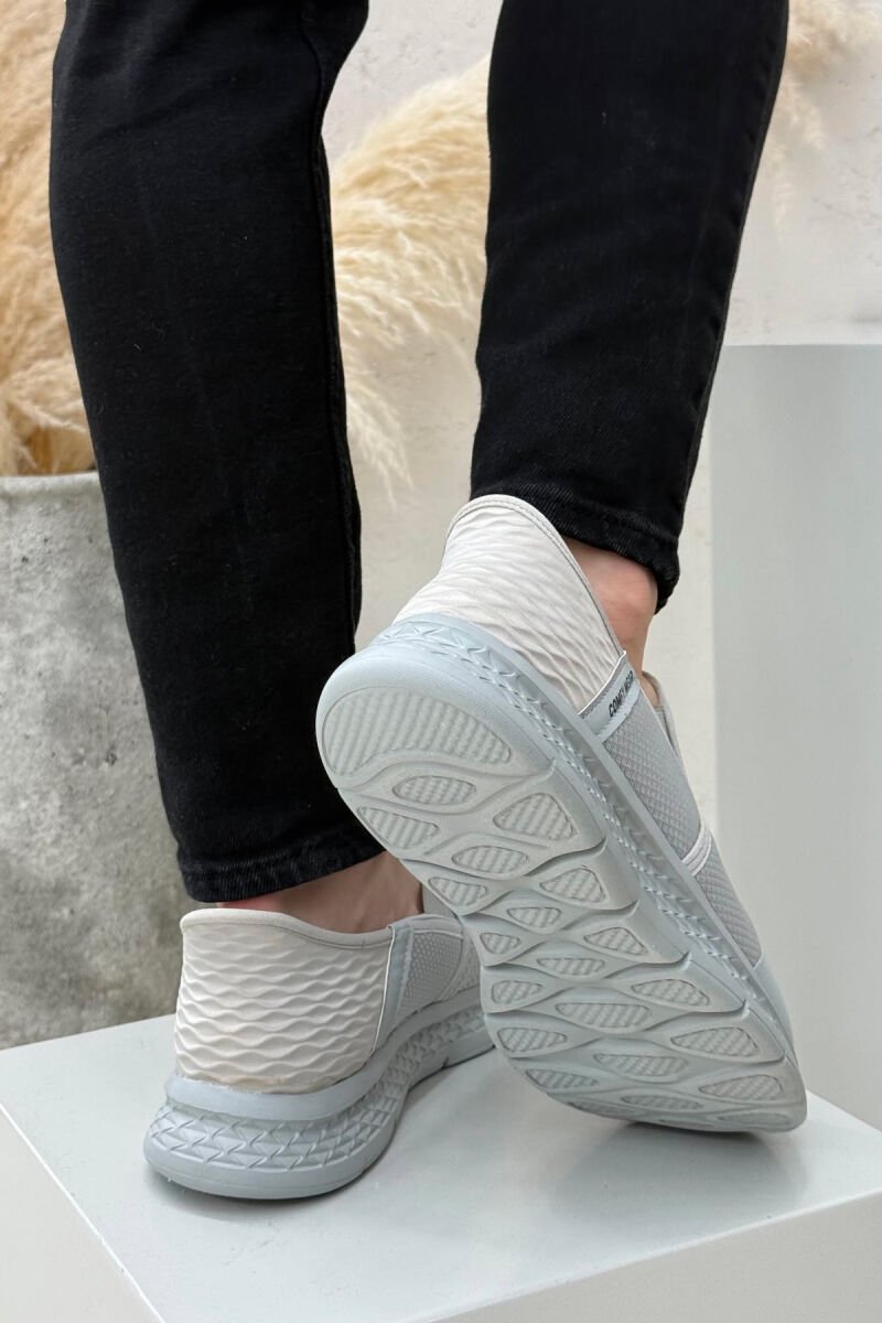 SLIP ON SIMPLE EVERYDAY MEN SNEAKERS LIGHT GREY/GZ - 2