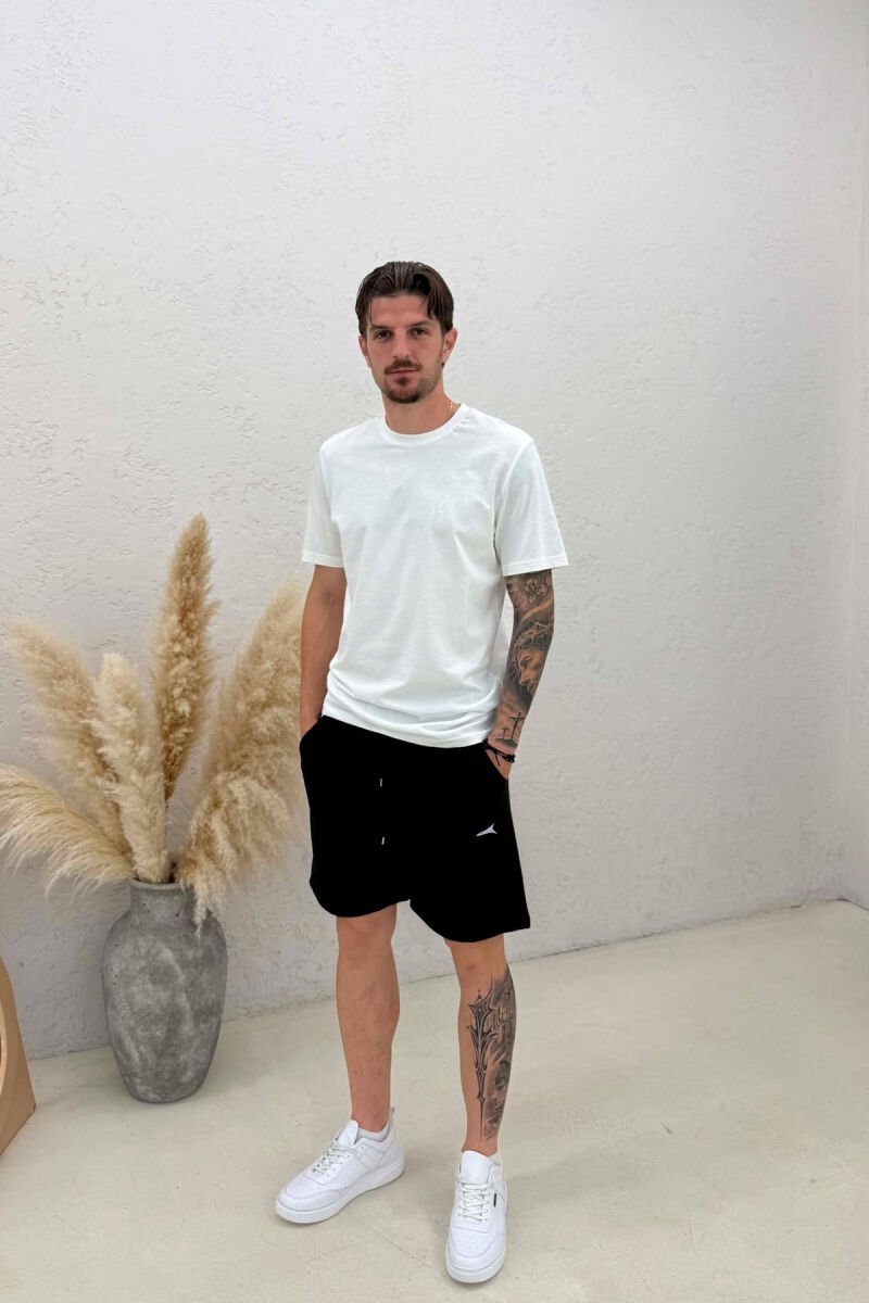 SMALL LOGO ONE COLOR MEN SHORT SWEATPANTS BLACK/ E ZEZE - 1