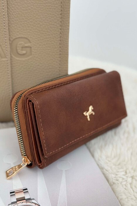 SMALL LOGO ONE COLOR WOMEN WALLETS BROWN/KAFE - 1