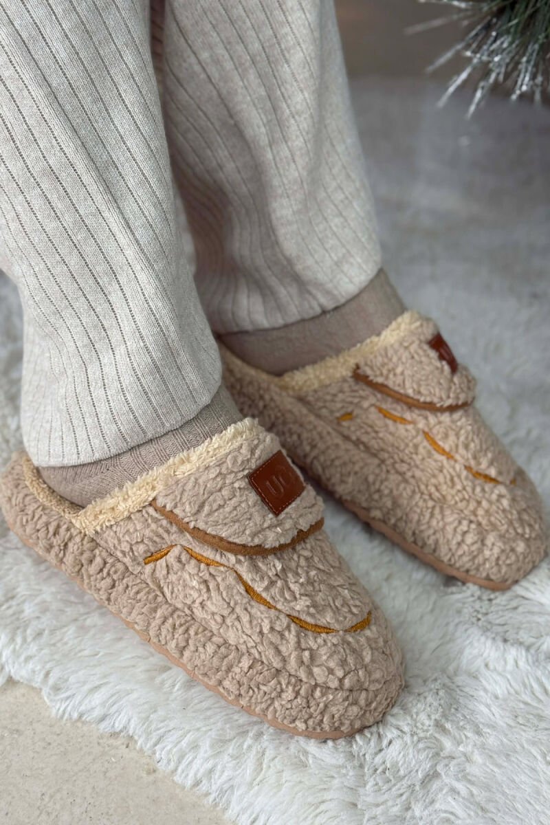 SMALL LOGO TEDDY WOMEN SLIPPERS DARK BEIGE/BEZHE ERRET - 1