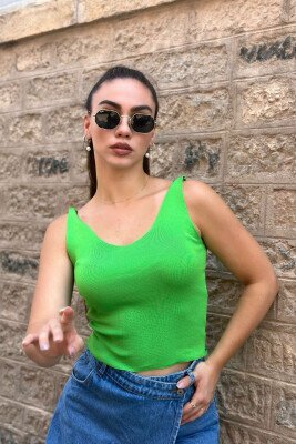 SOFT MATERIAL V-NECK WOMAN TOP GREEN/JESHILE - KLAUDIO FASHION