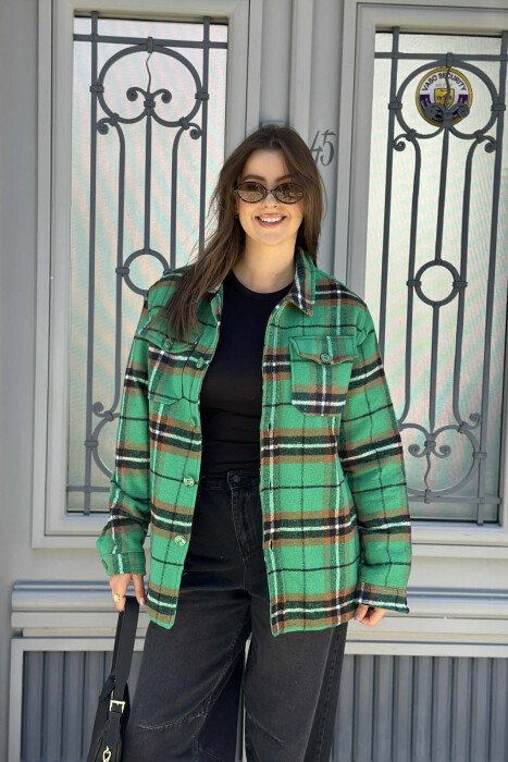 XHAKETË ME DIZAJNE KATRORËSH DHE KOPSA PËR FEMRA NË NGJYRË JESHILE - KLAUDIO FASHION