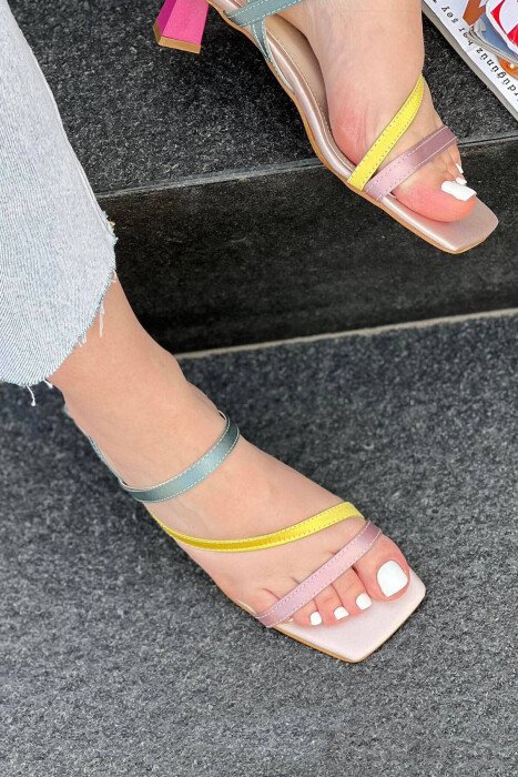 STRAPPY LOW HEELED WOMEN SANDALS PINK/ROZE - KLAUDIO FASHION