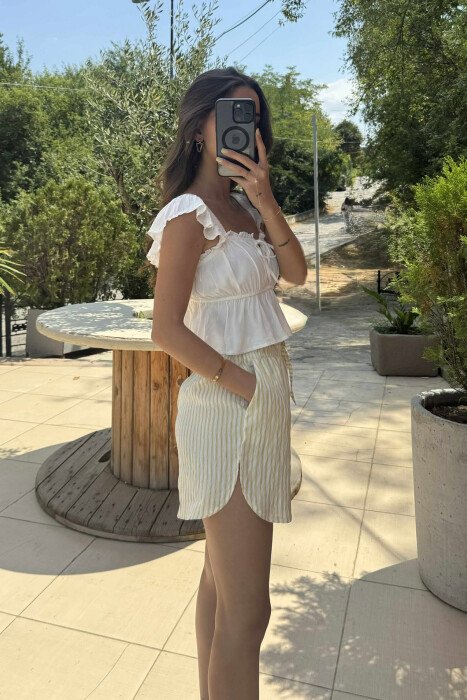 STRIPE DESIGN ELASTIC WAIST WOMEN SHORTS YELLOW/E VERDHE - 3