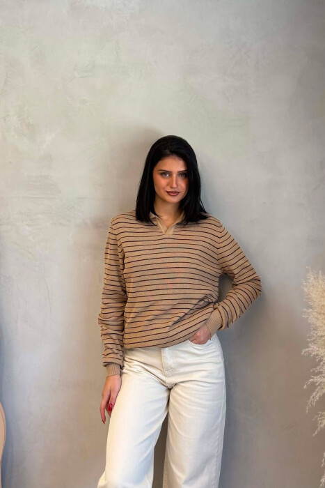 STRIPE DESIGN POLO NECK WOMEN SWEATER BEIGE/BEZHE 