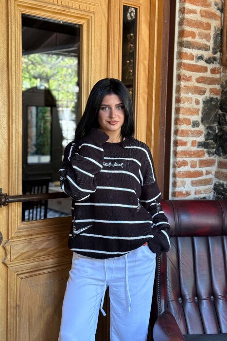 STRIPE DESIGN ROUND NECK WOMEN SWEATER BLACK/ E ZEZE 
