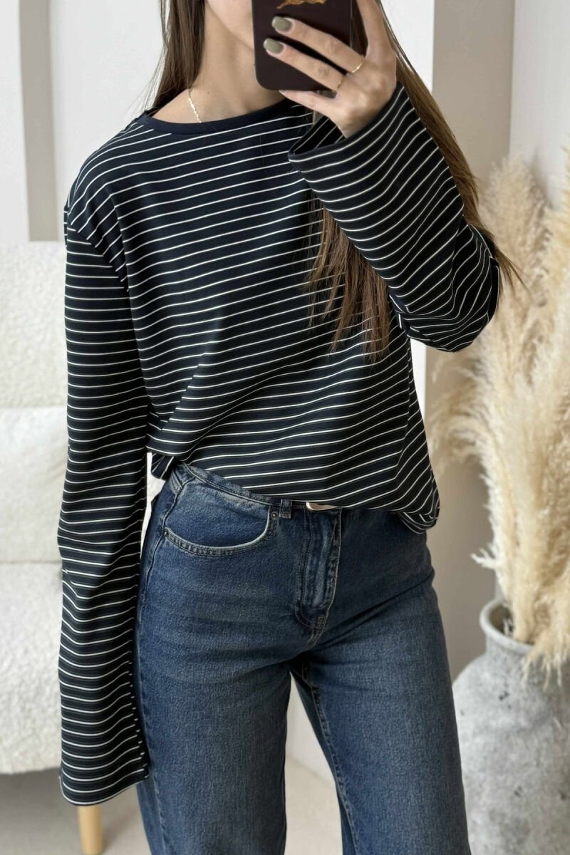 STRIPE DESIGN ROUND NECK WOMEN SWEATSHIRT DARK BLUE/BEE - 8