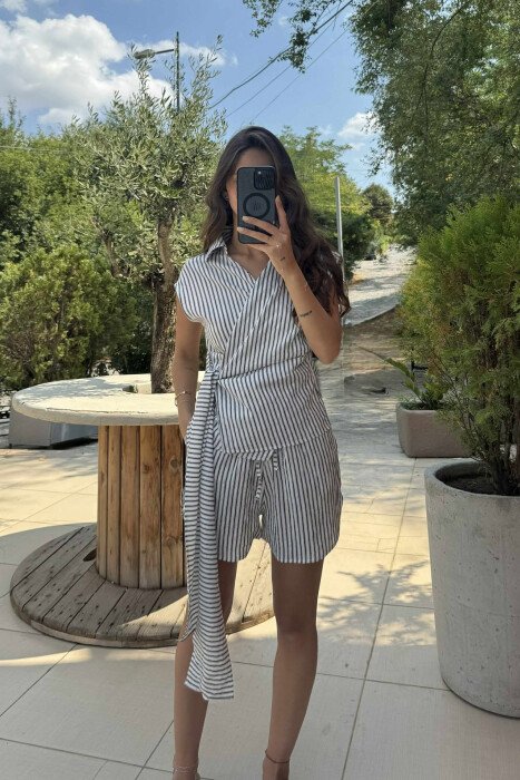 STRIPE DESIGN SLEEVELESS SHIRT+SHORTS WOMEN SET BLACK/ E ZEZE - 1