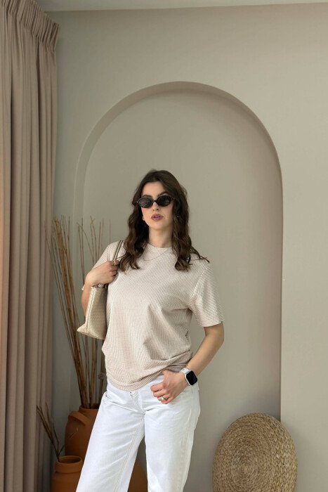 STRIPE DESIGN WOMAN T- SHIRT + 6 PAIR SOCKS BEIGE/BEZHE - 1