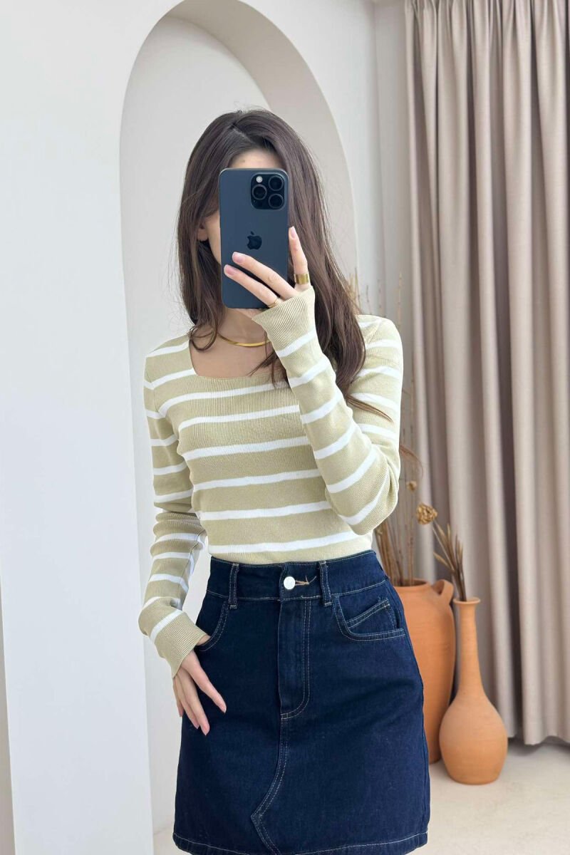STRIPE SQUARE NECK WOMEN SWEATER GREY/GRI - 2