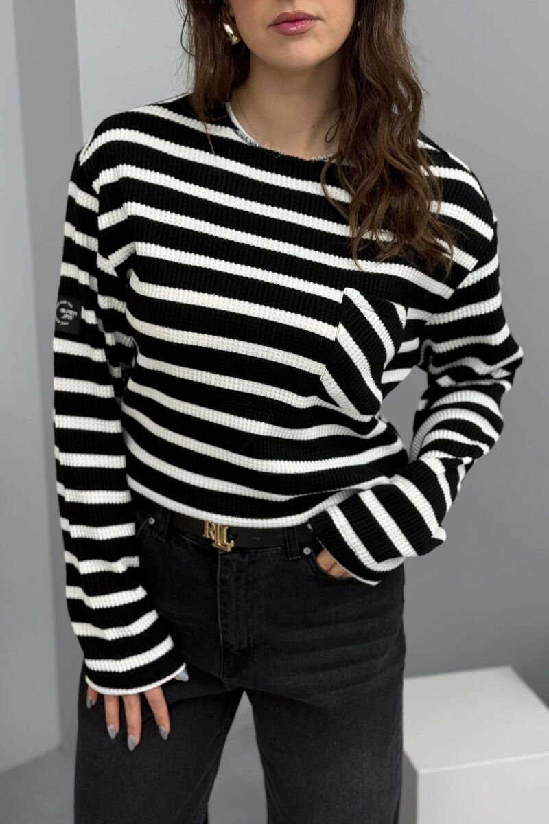 STRIPED DESIGN POCKET DETAIL WOMEN SWEATER BLACK/ E ZEZE - 2