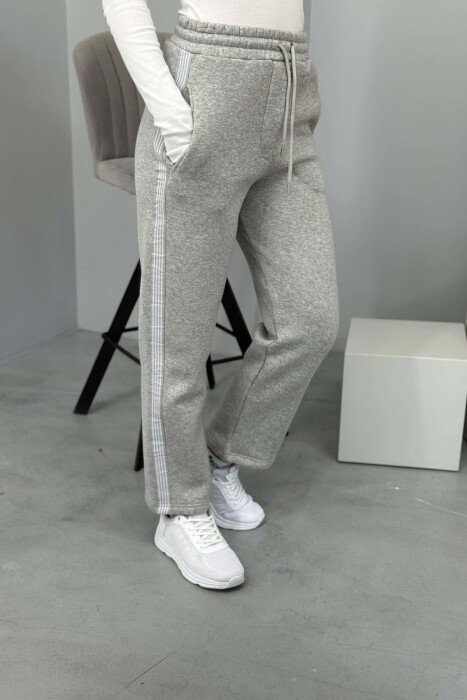 STRIPED ONE COLOR FLUFFY WOMEN SWEATPANTS LIGHT GREY/GZ - 4