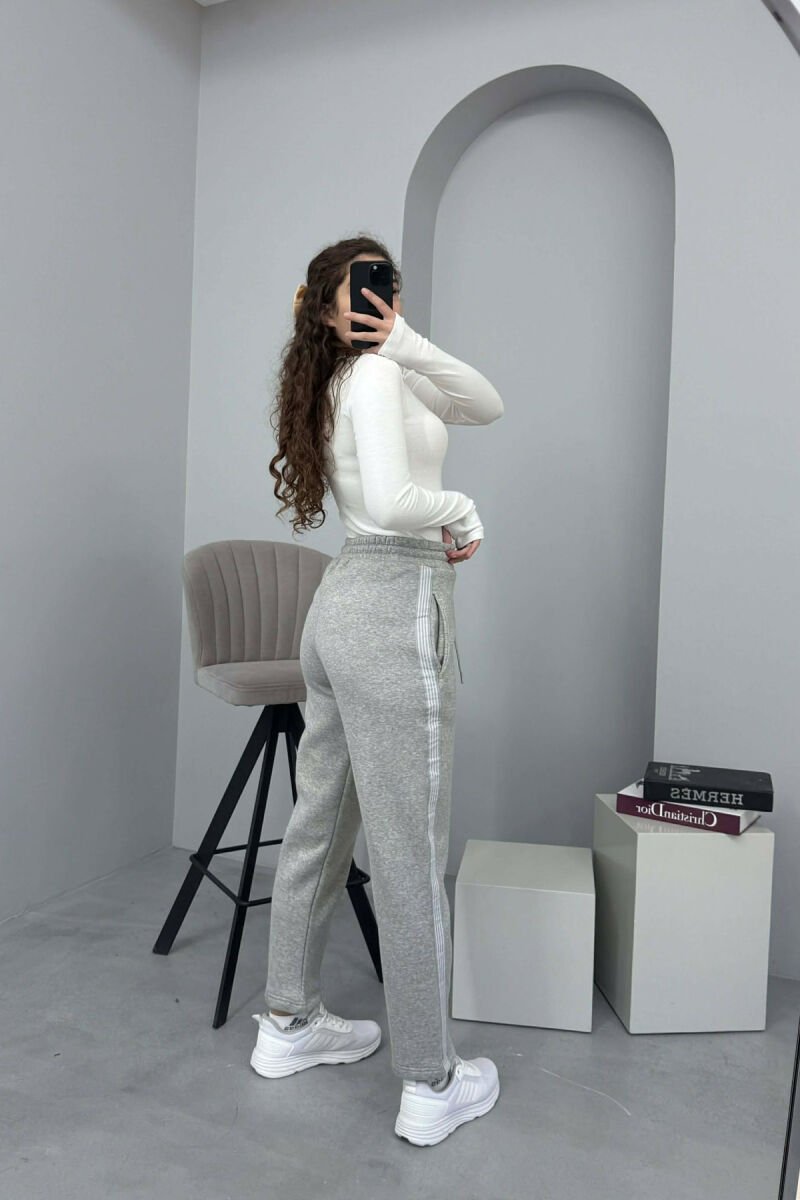 STRIPED ONE COLOR FLUFFY WOMEN SWEATPANTS LIGHT GREY/GZ - 3