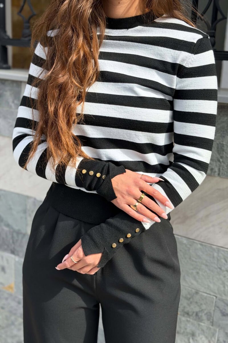 STRIPES DESIGN ROUND NECK WOMEN SWEATER BLACK-WHITE/ZB - 3
