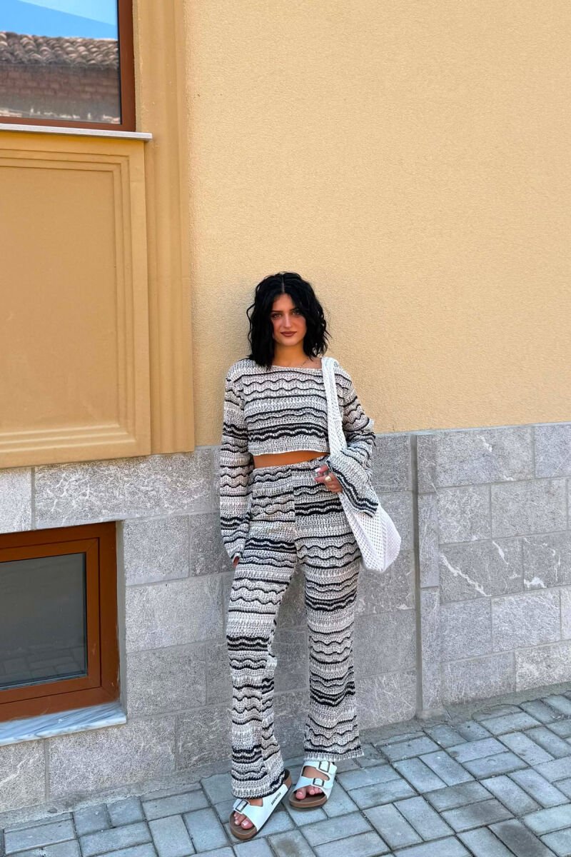 STRIPES DESIGN WOMEN TWO PIECE SET MULTIPLE/SHNGJ - 1