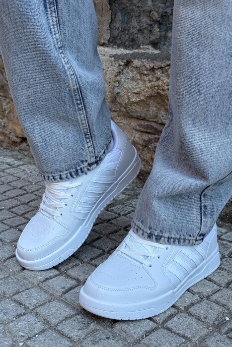 STRIPES SIMPLE MEN SNEAKERS WHITE-E BARDHE - 2