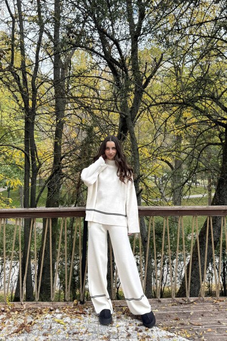 SWEATER+TROUSERS STRIPED WOMEN KNIT SET CREAM/KREM 