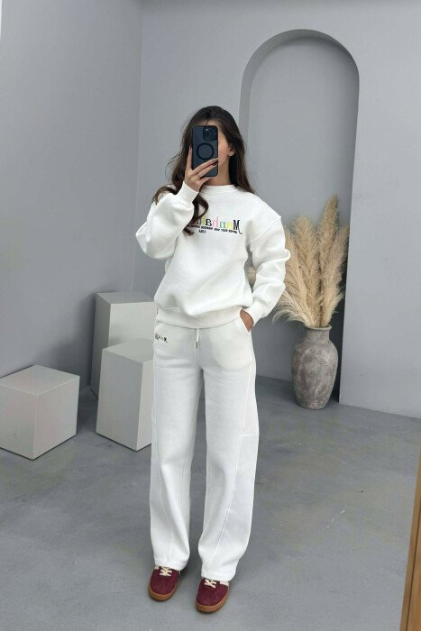 SWEATSHIRT+SWEATPANTS WRITTINGS FLUFFY WOMEN SET WHITE-E BARDHE - KLAUDIO FASHION