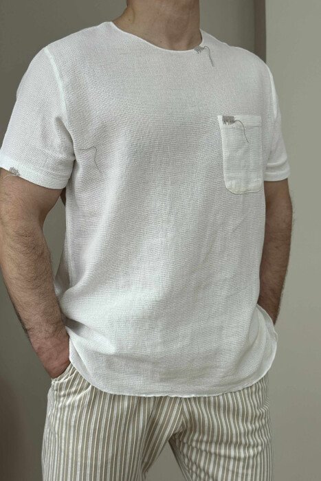T-SHIRT I THJESHTË ME DETAJIN E XHEPIT PËR MESHKUJ NË NGJYRËN E BARDHË - 3