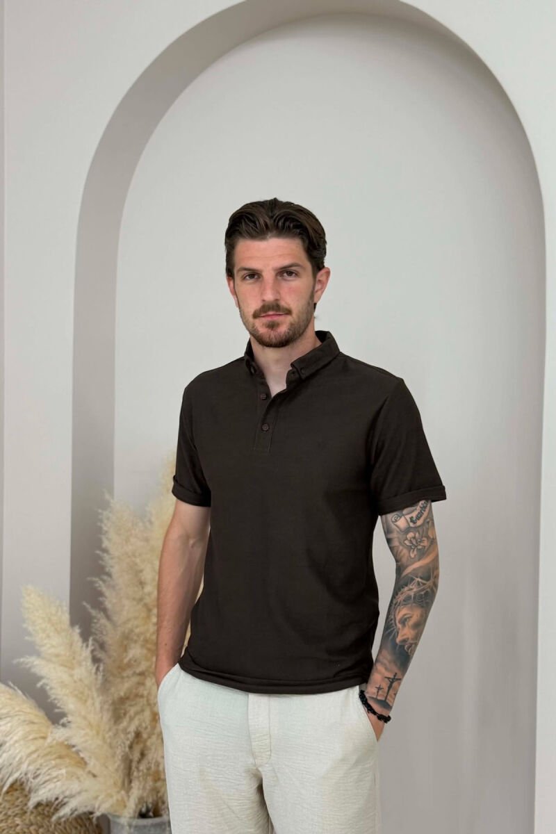 T-SHIRT I THJESHTE ME JAKE POLO PER MESHKUJ NE NGJYRE KAFE - 1
