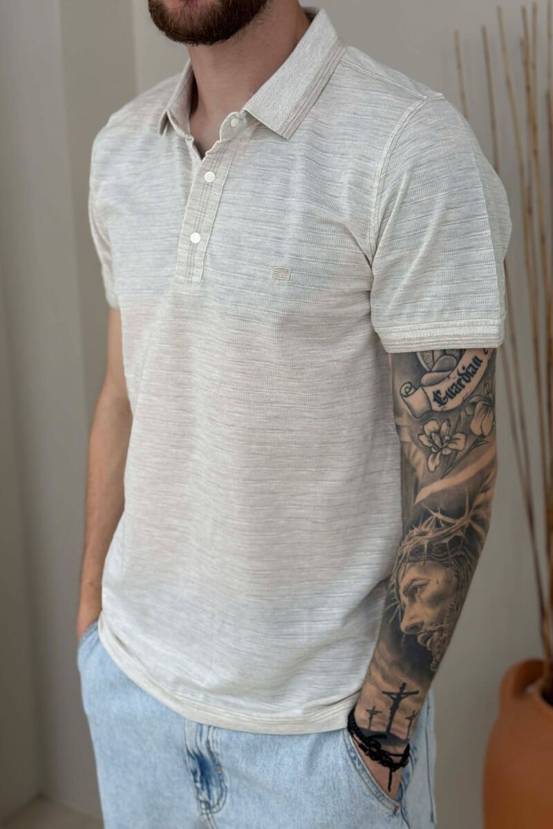 T-SHIRT I THJESHTE ME JAKE POLO PER MESHKUJ NE NGJYRE KREM - 3