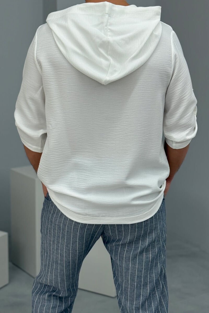 T-SHIRT I THJESHTË ME KAPUÇ PËR MESHKUJ NË NGJYRËN E BARDHË - 3
