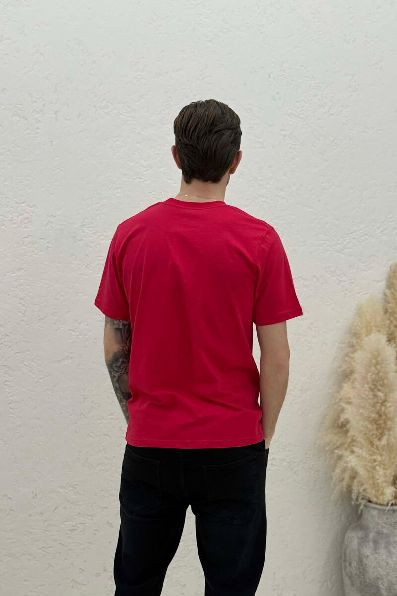 T-SHIRT I THJESHTË ME SHKRIME PËR MESHKUJ NË NGJYRËN E KUQE - 4
