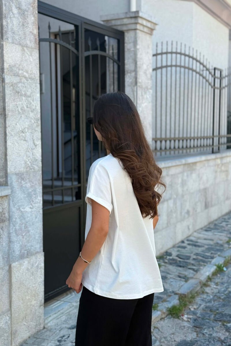 T-SHIRT I THJESHTE NJE NGJYRESH PER FEMRA NE NGJYRE TE BARDHE - 5